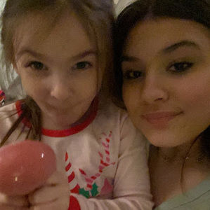 Meet your Posher, Juliette!